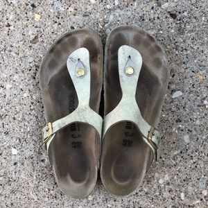 Birkenstock Gizeh - Washed Metallic Cream Gold